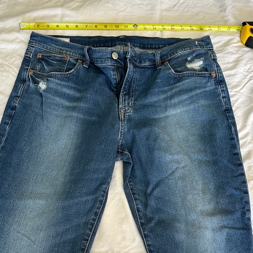 GAP girlfriend mid Rise  Blue Denim Jeans